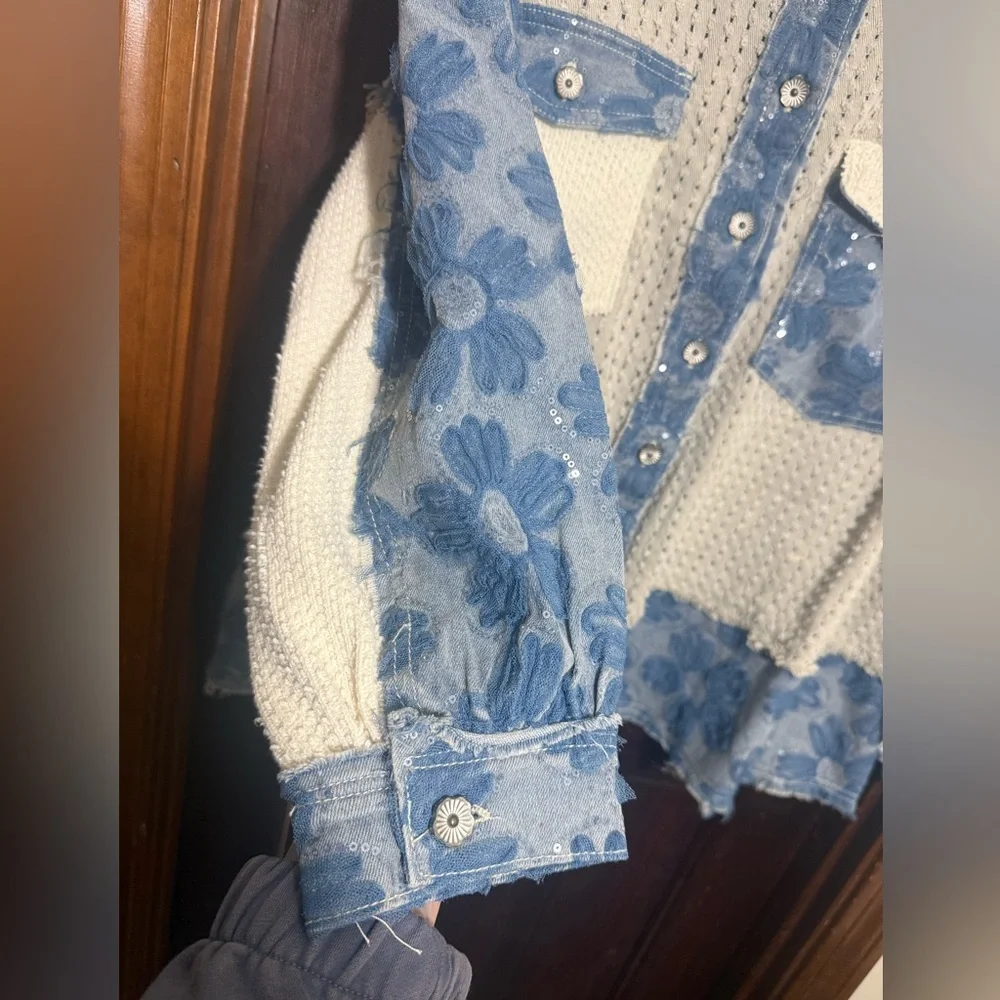 NWOT POL Textured Flower and Knit Jacket in Double Latte Multi - Picture 3 of 16
